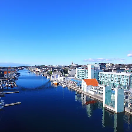 Quality Maritim Hotel 4*