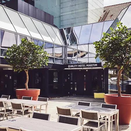 Quality Maritim 호텔 호이예순